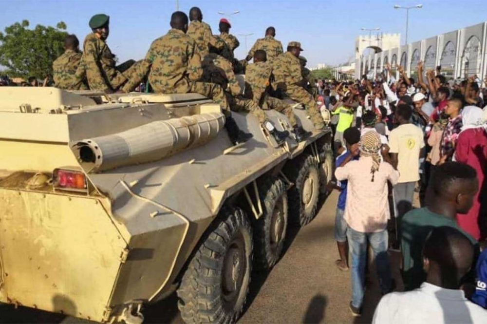 السودان..الجيش يدفع بطلب للمواطنين