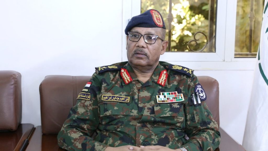 السودان – مساعد قائد الجيش يكشف فساد وزير كبير – باج نيوز