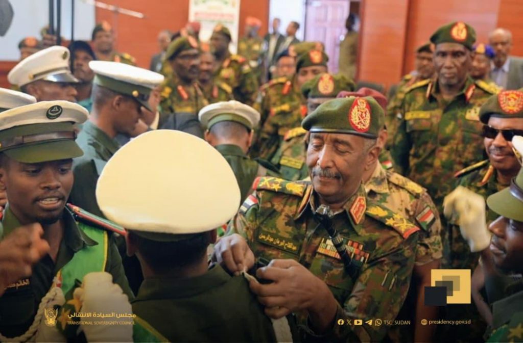 السودان – البرهان يوجه رسالة للسياسيين ويعلنها بصوت عال – باج نيوز